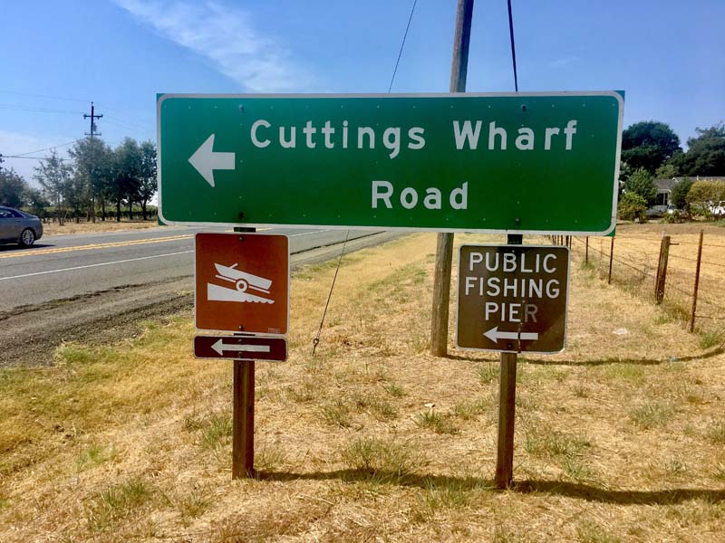 Cuttings Wharf Boat Launch turnoff on Highway 12/121
